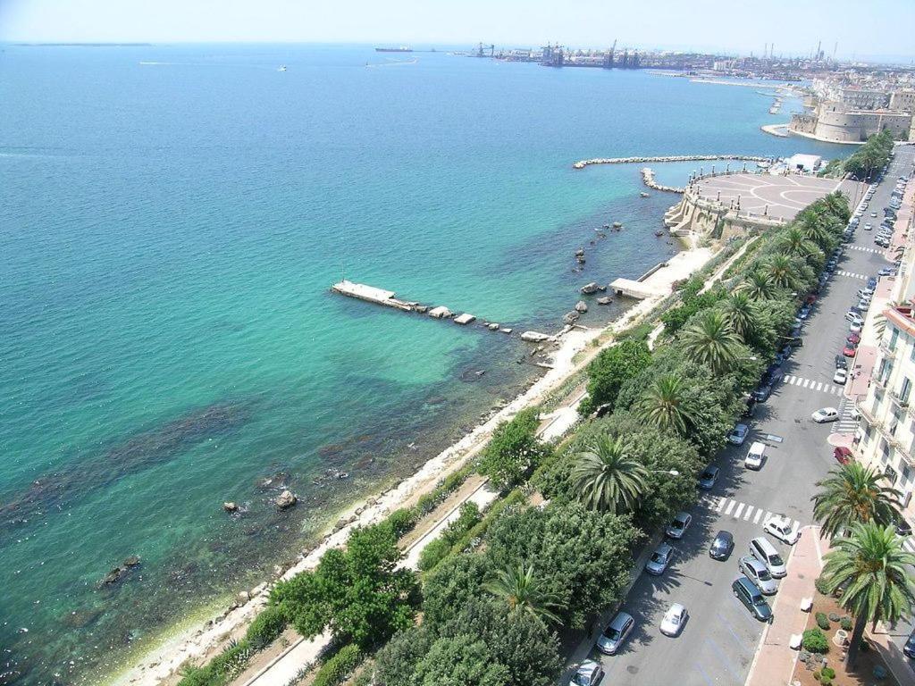 Suite Al Mare Taranto Eksteriør bilde
