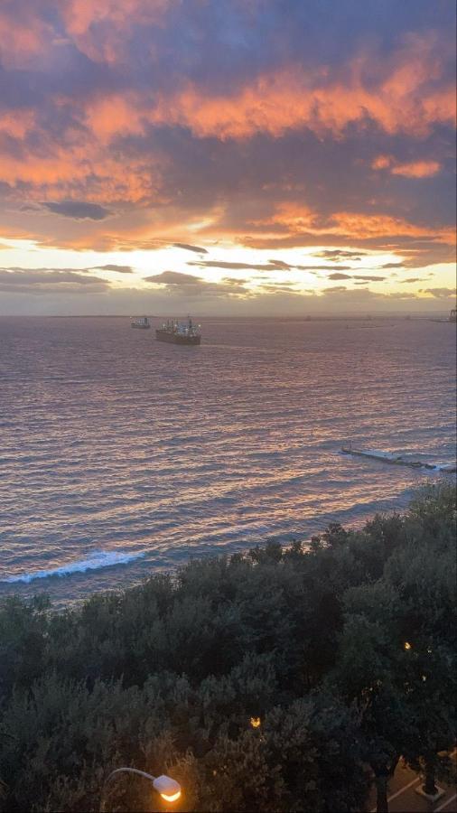 Suite Al Mare Taranto Eksteriør bilde