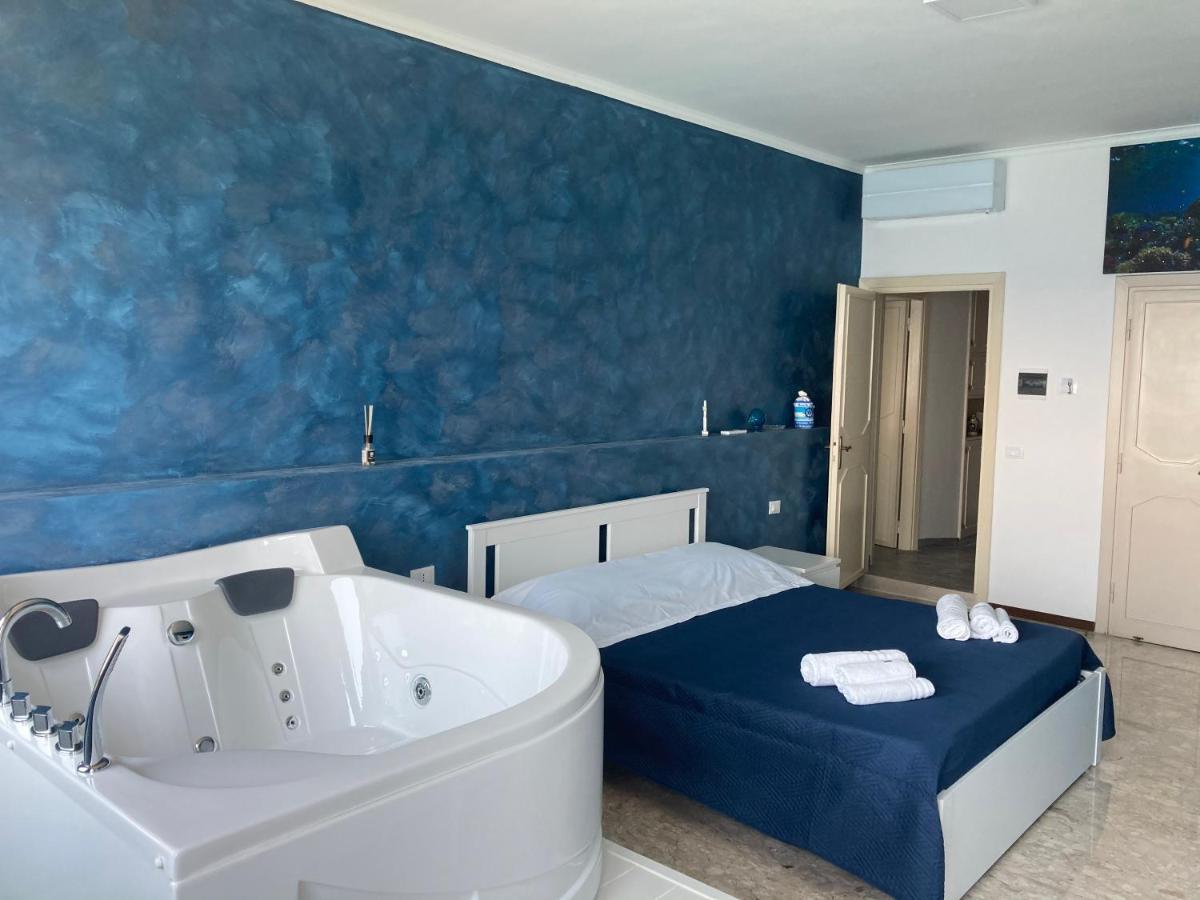 Suite Al Mare Taranto Eksteriør bilde