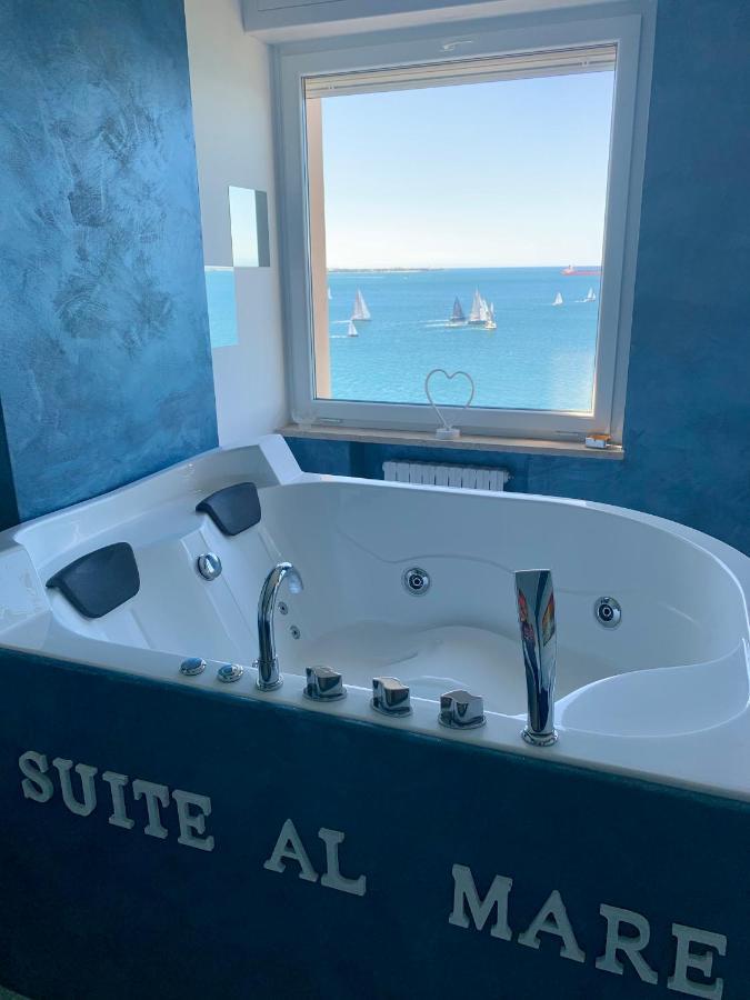 Suite Al Mare Taranto Eksteriør bilde