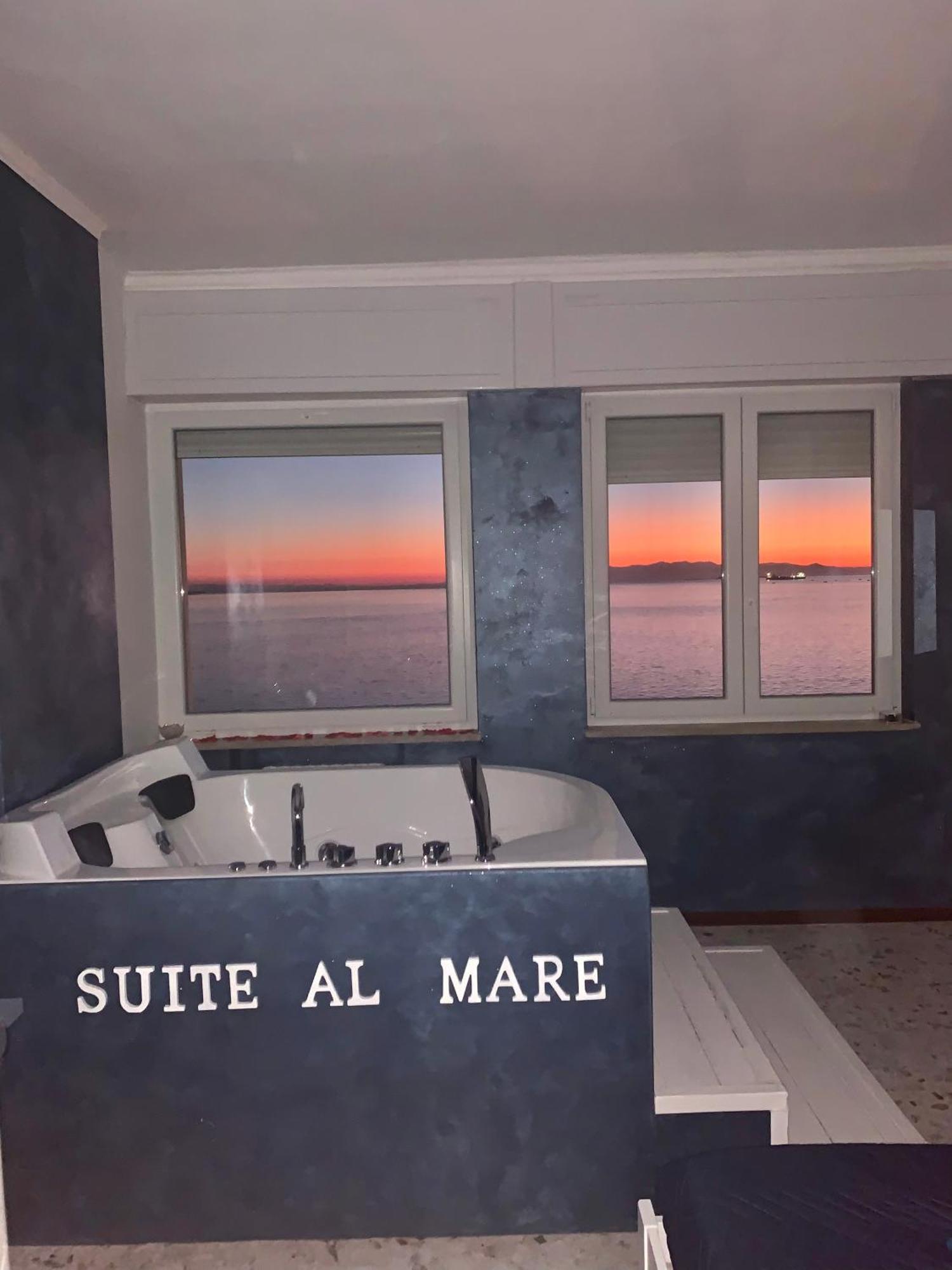 Suite Al Mare Taranto Eksteriør bilde